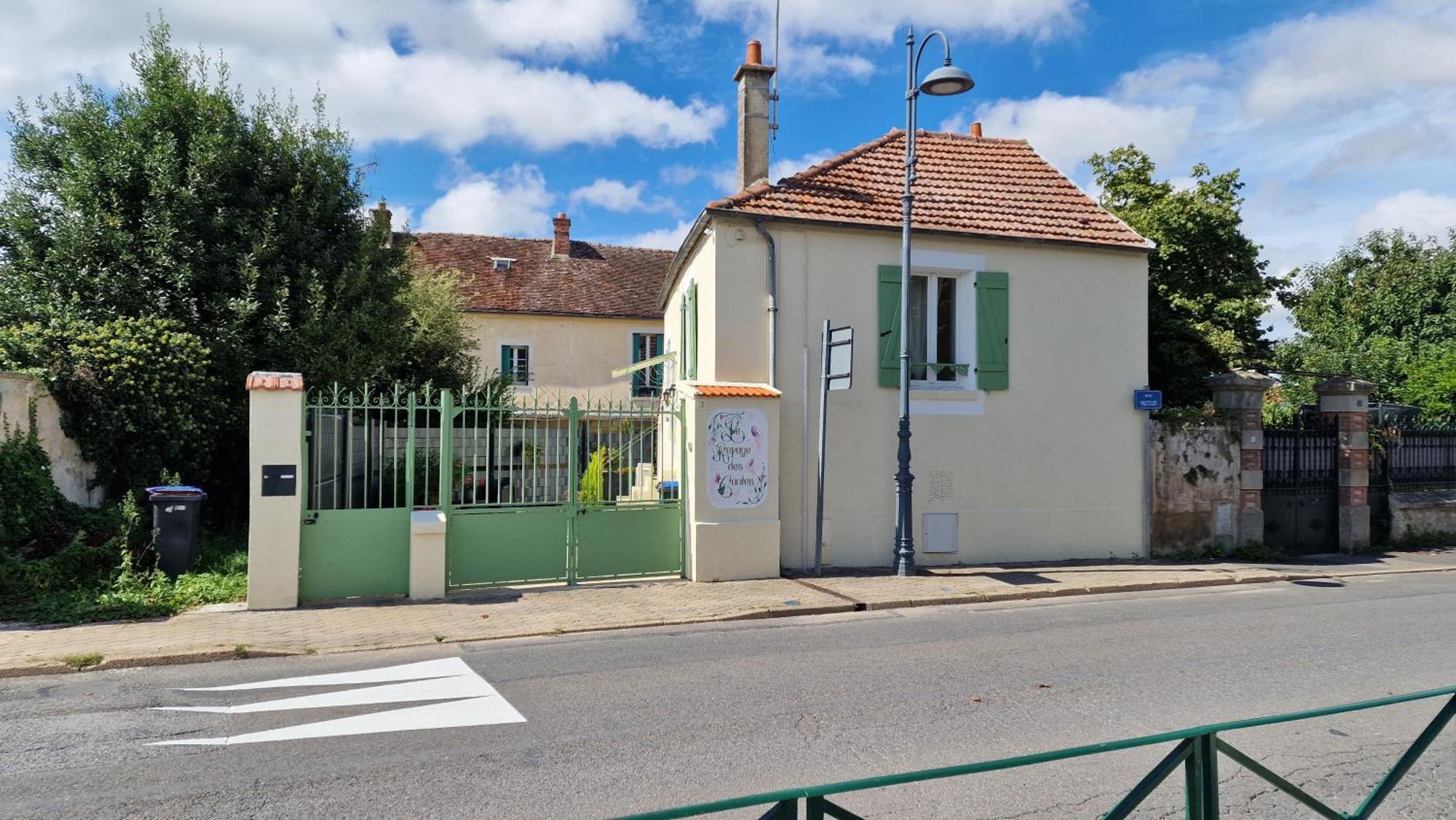 Maison 15 Minutes De Le Refuge Des Contes Mareuil-les-Meaux