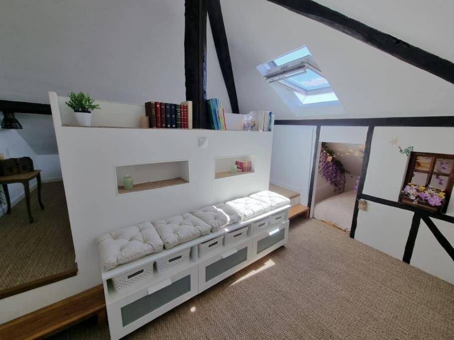 Maison 15 Minutes De Le Refuge Des Contes Holiday home Mareuil-les-Meaux