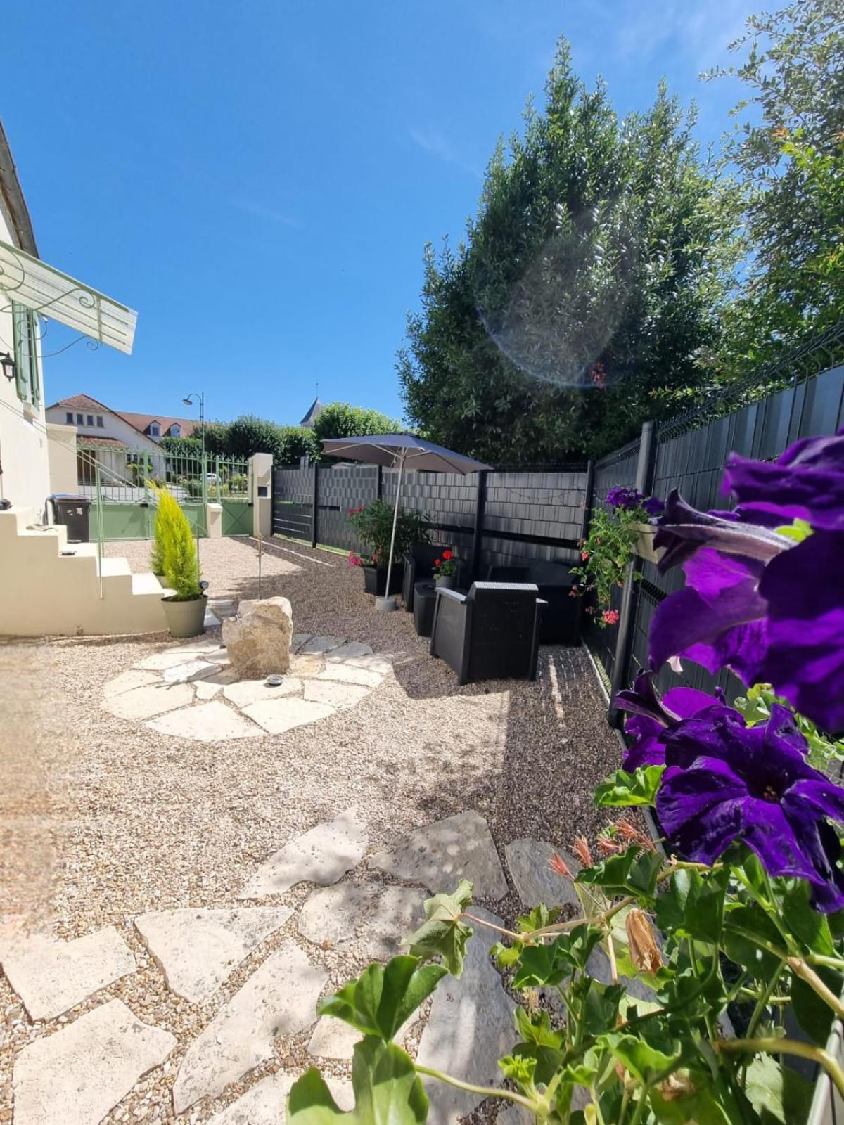 Holiday home Maison 15 Minutes De Le Refuge Des Contes