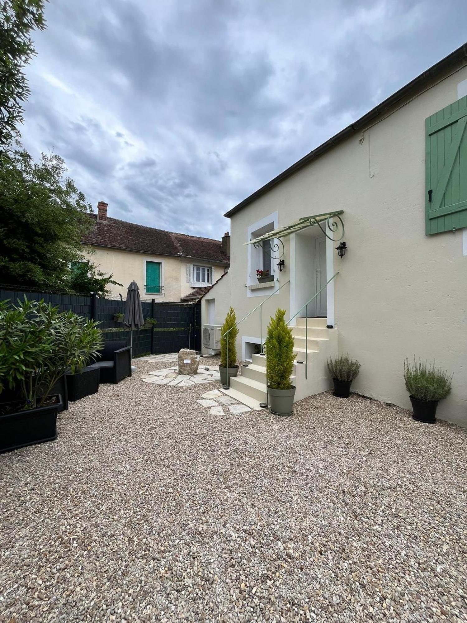 Holiday home Maison 15 Minutes De Le Refuge Des Contes